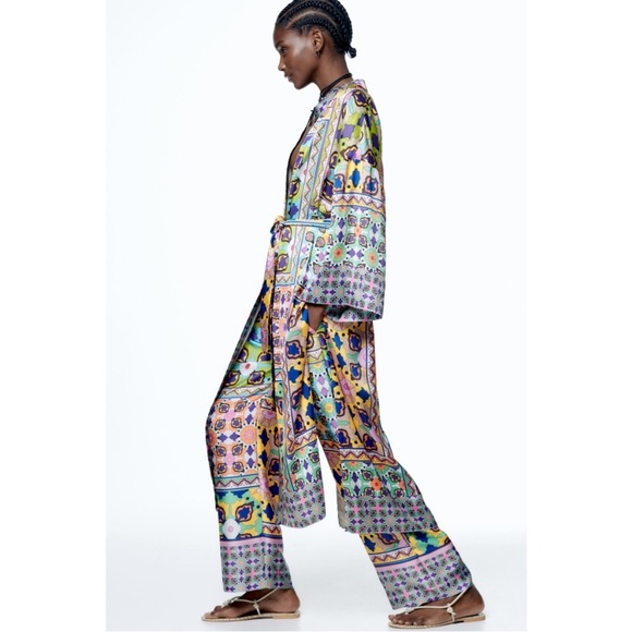 ZARA PRINTED BELTED KIMONO - Picture 4 of 11